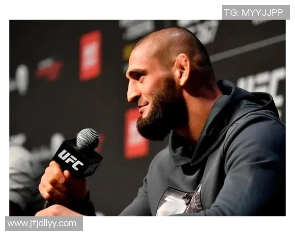 李景亮与方便的巅峰对决谁能在擂台上笑到最后精彩赛事前瞻与分析 李景亮与方便的巅峰对决谁能在擂台上笑到最后精彩赛事前瞻与分析